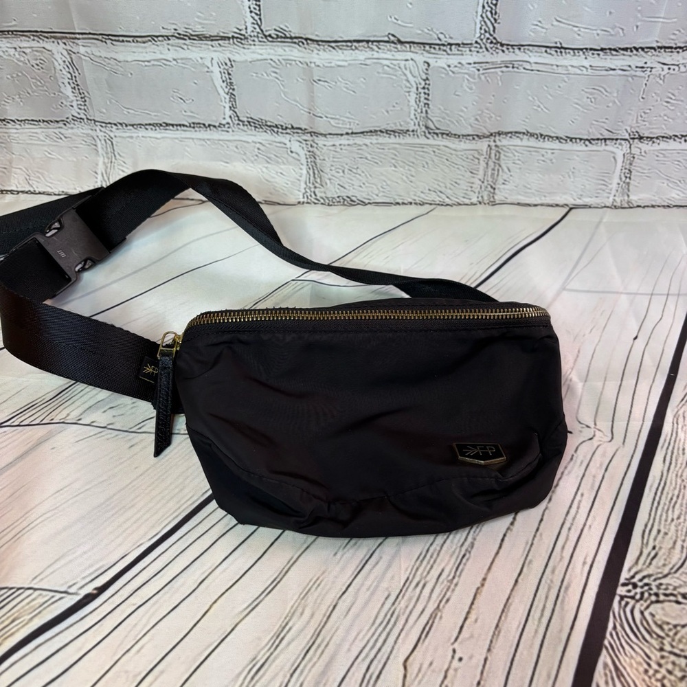 Freshly Picked Ebony Berlin Play Pack Waist bag Fanny bag